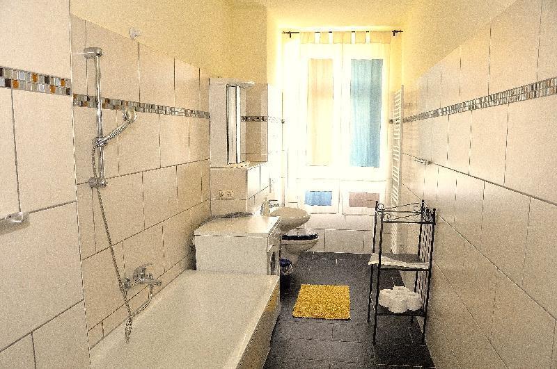 Schoene-3R-Fewo-Dresden-Neustadt-L12 Buitenkant foto